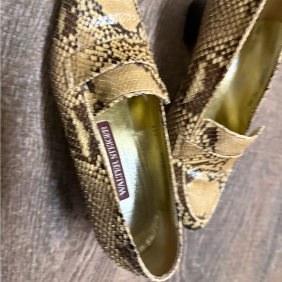 Walter Hagen 7.5 Croc GUC/EUC Brown Loafers - Picture 2 of 15